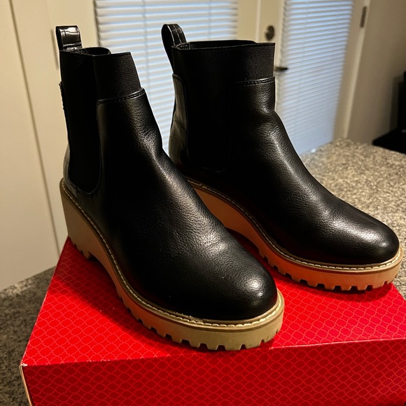 Shoe Bundle - Picture 5 of 7